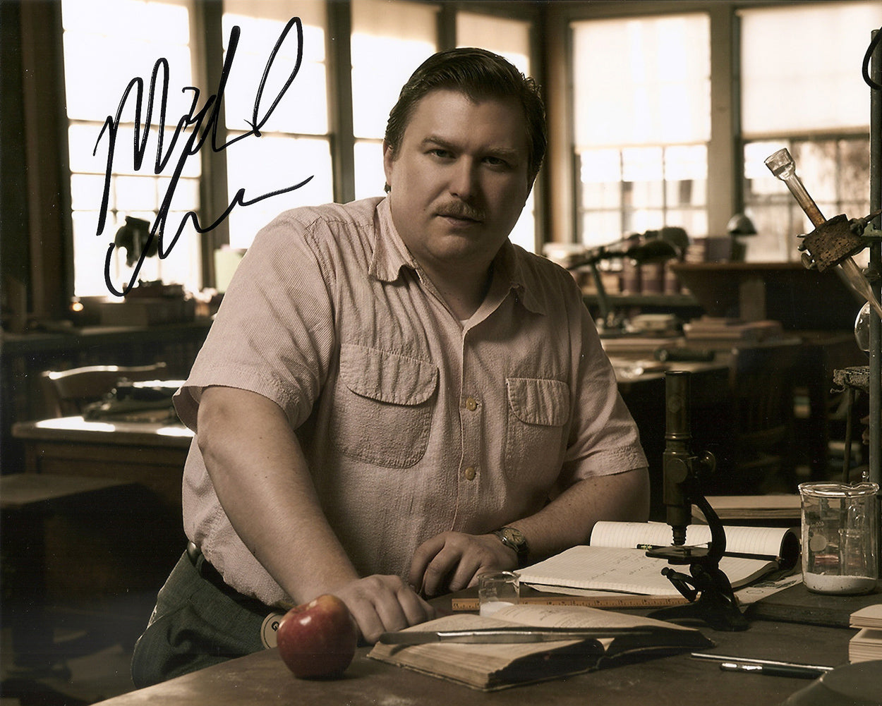 Michael Chernus