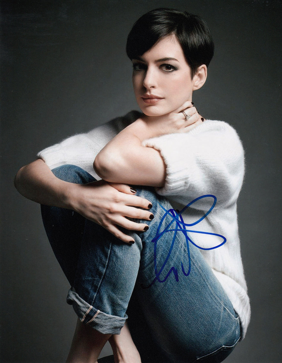 Anne Hathaway Authentic Autograph