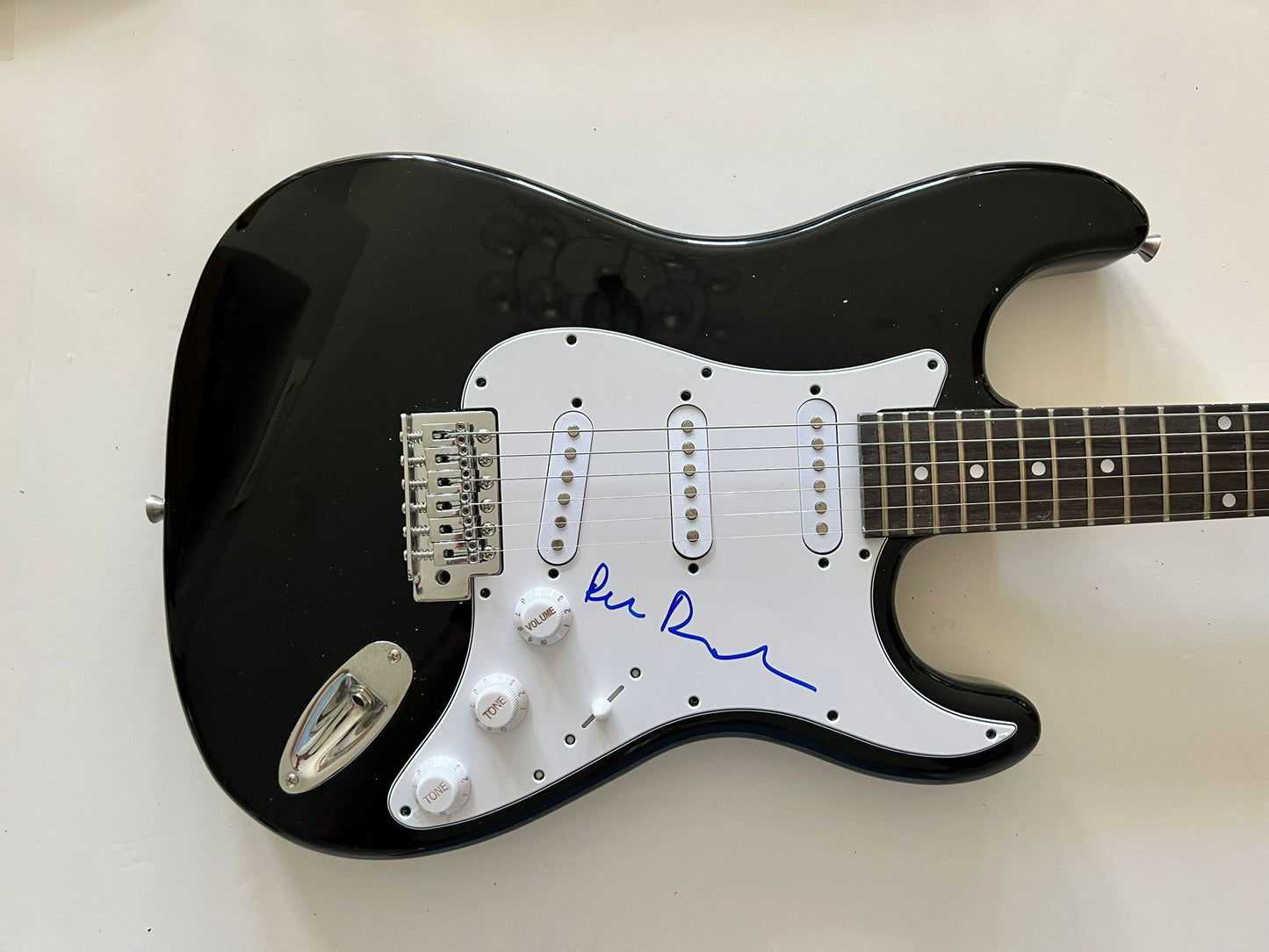 Pete Doherty (The Libertines) Guitar Authentic Autograph