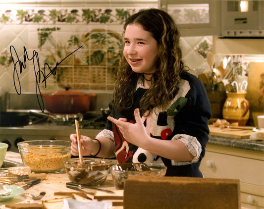 Sarah Steele