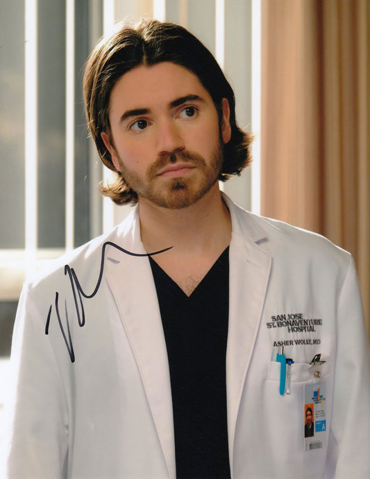 Noah Galvin Authentic Autograph