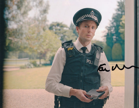 Tom Basden Authentic Autograph - PHOTO PROOF